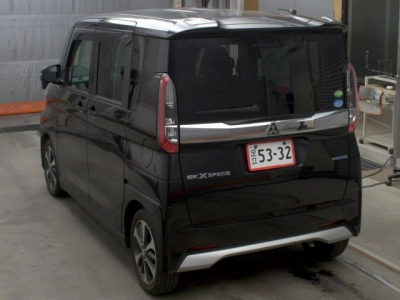 MITSUBISHI EK X SPACE
