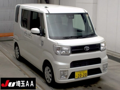 TOYOTA PIXIS MEGA