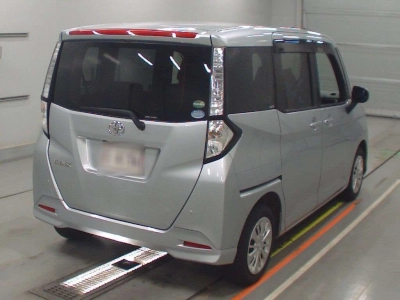 TOYOTA TANK