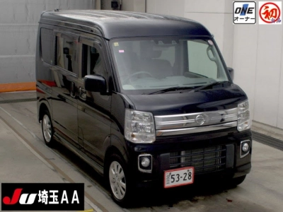 NISSAN NV100 CLIPPER RIO