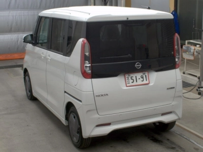 NISSAN ROOX