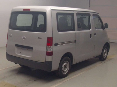 TOYOTA LITE ACE VAN