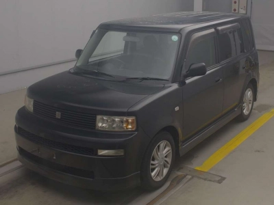 TOYOTA BB