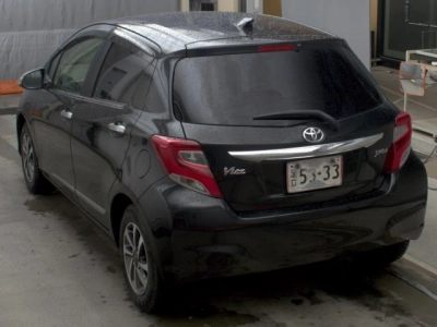 TOYOTA VITZ