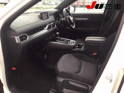 MAZDA CX-8