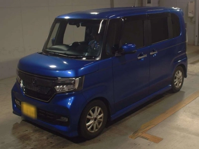 HONDA N BOX CUSTOM