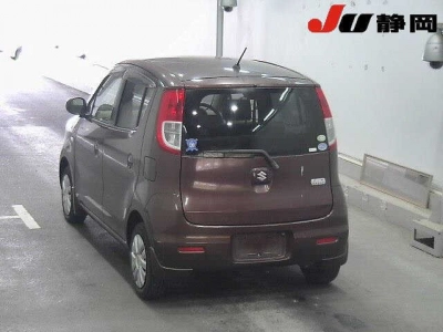SUZUKI MRWAGON