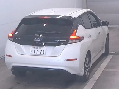 NISSAN LEAF