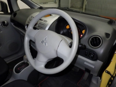 MITSUBISHI I