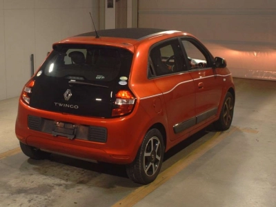 RENAULT TWINGO