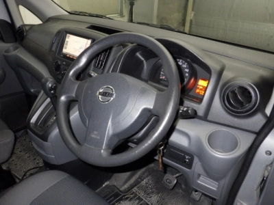 NISSAN NV200 VANETTE VAN