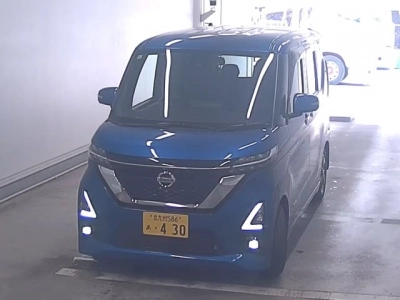 NISSAN ROOX