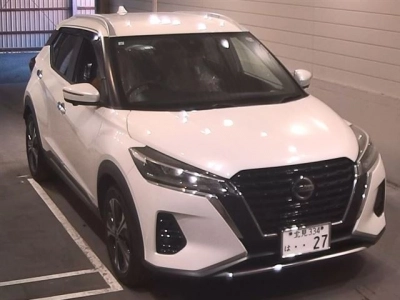 NISSAN KICKS