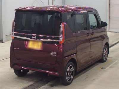 NISSAN ROOX