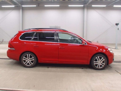 VOLKSWAGEN GOLF VARIANT
