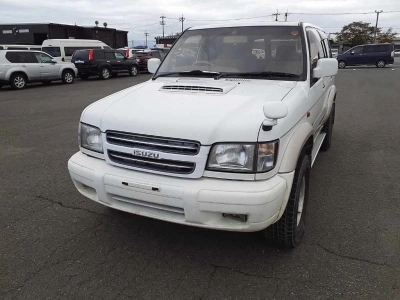 ISUZU BIGHORN
