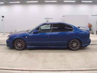 SUBARU LEGACY B4