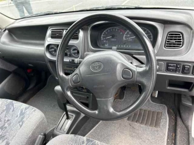 TOYOTA DUET