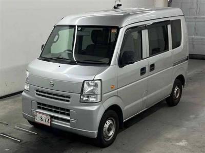 NISSAN NV100 CLIPPER