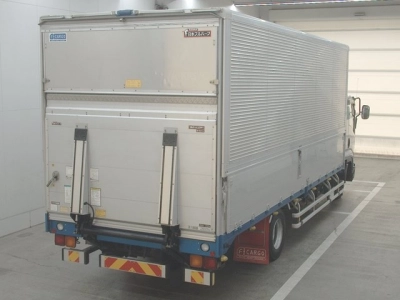 ISUZU FORWARD