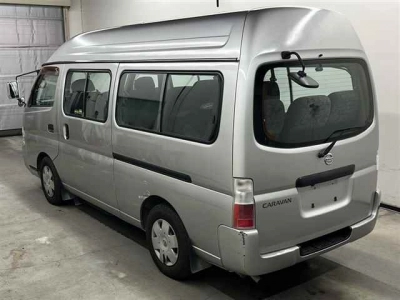 NISSAN CARAVAN WAGON