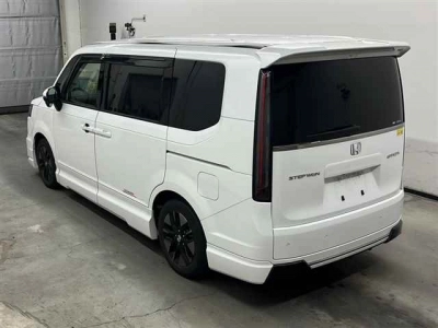 HONDA STEPWGN SPADA