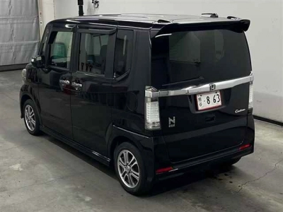 HONDA N BOX CUSTOM