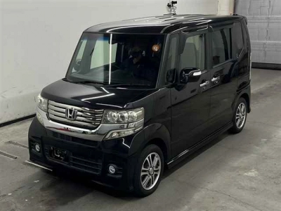 HONDA N BOX CUSTOM
