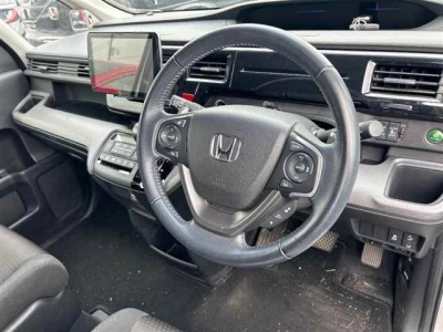 HONDA STEPWGN SPADA