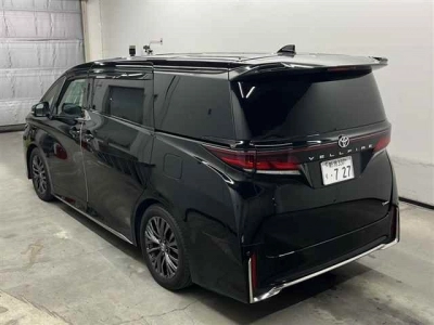 TOYOTA VELLFIRE HYBRID