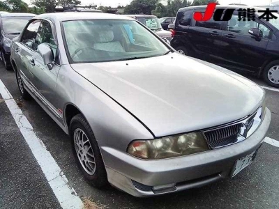 MITSUBISHI DIAMANTE