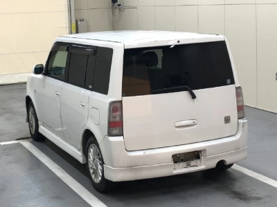 TOYOTA BB