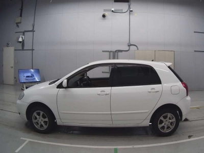 TOYOTA COROLLA RUNX