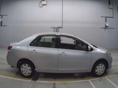 TOYOTA BELTA