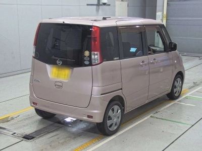 NISSAN ROOX