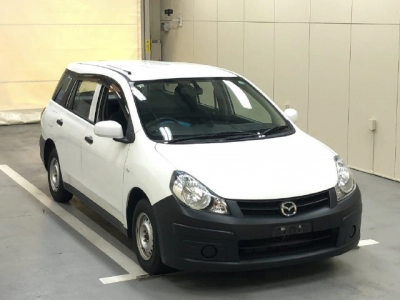 MAZDA FAMILIA