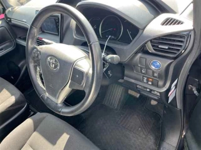TOYOTA ESQUIRE
