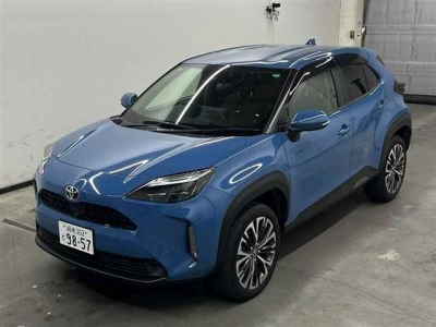 TOYOTA YARIS CROSS