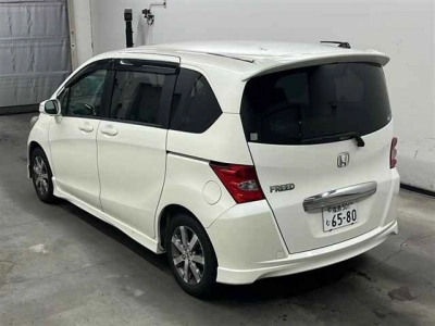 HONDA FREED