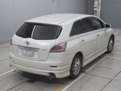 TOYOTA MARK X ZIO