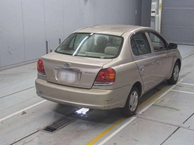 TOYOTA PLATZ
