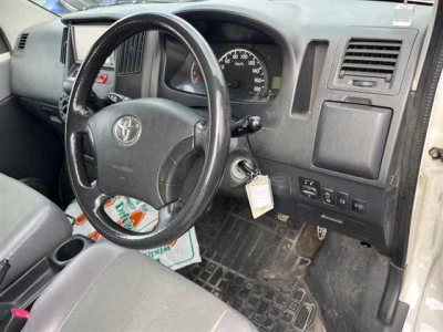 TOYOTA TOWN ACE VAN