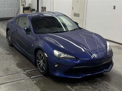 TOYOTA 86
