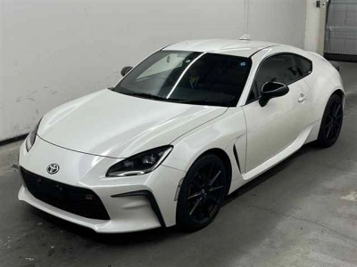 TOYOTA GR86