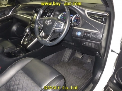 TOYOTA HARRIER HYBRID