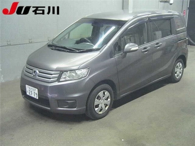 HONDA FREED SPIKE