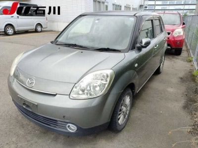 MAZDA VERISA