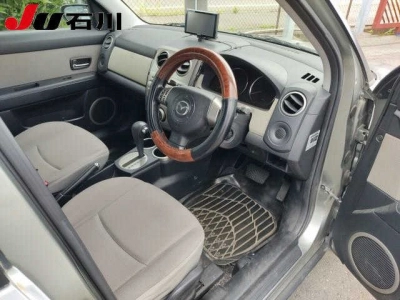 MAZDA VERISA