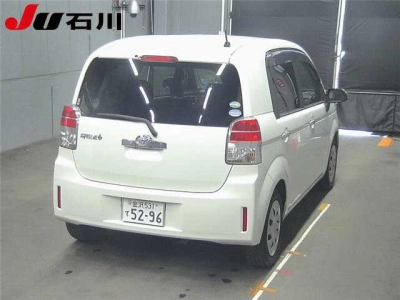 TOYOTA SPADE