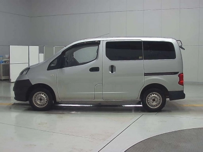 NISSAN NV200 VANETTE VAN